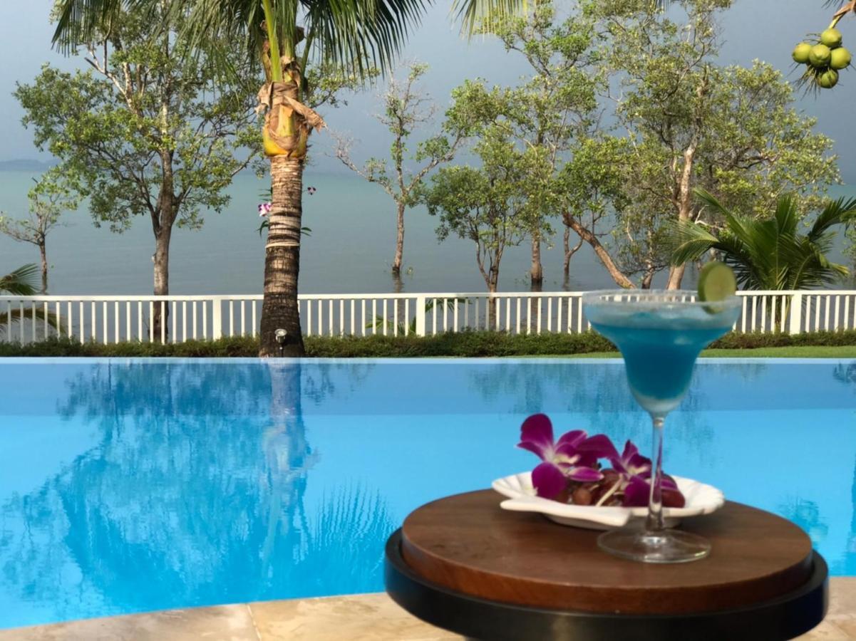 Crown View Beach Resort Koh Chang Esterno foto