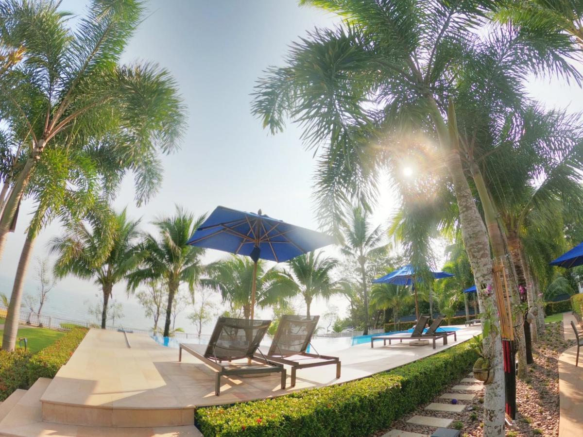 Crown View Beach Resort Koh Chang Esterno foto