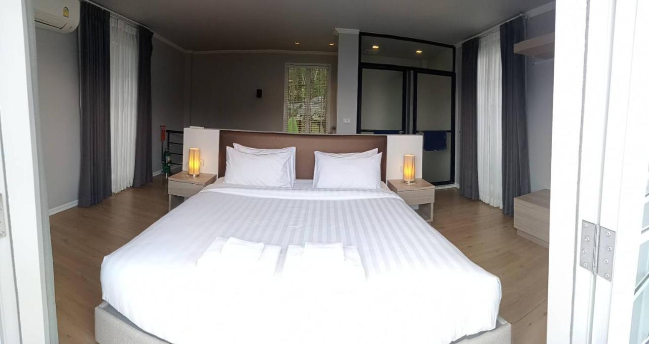 Crown View Beach Resort Koh Chang Esterno foto